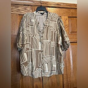 Mlle Gabrielle Brown and Cream Abstract Women’s Top Size 3X